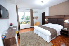 Отель Hotel Obino Bagé  Баже